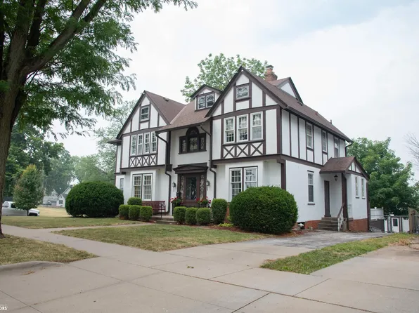904 Grand Ave, Keokuk, IA 52632