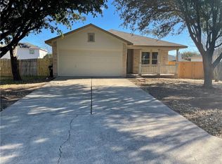 112 Orange Tree Ln, Georgetown, TX 78626