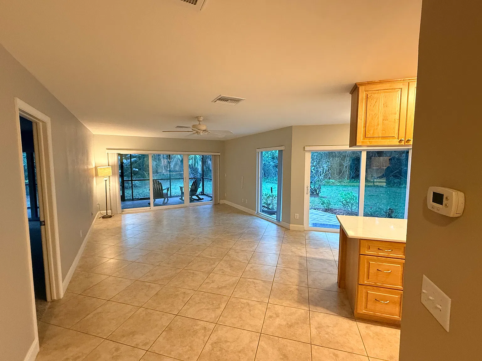 2 bed, 1201 sqft, $2,150 — Photo 4