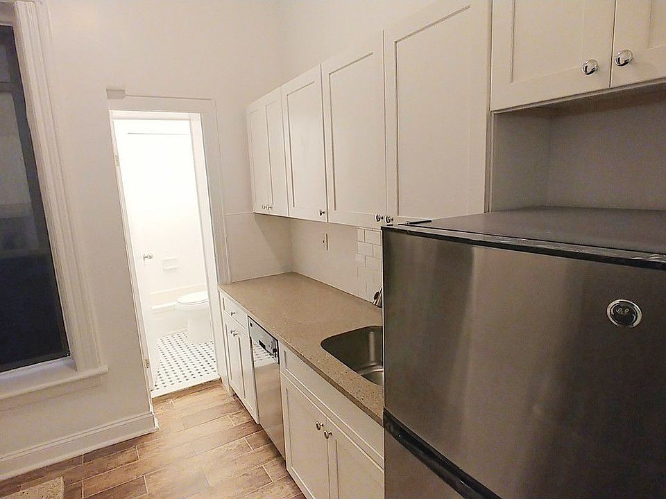 1st image of 238 E 89th St APT A
