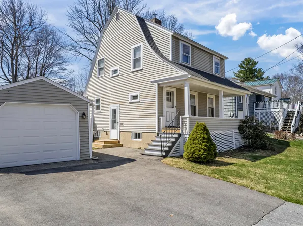 42 Murray Street, Augusta, ME 04330