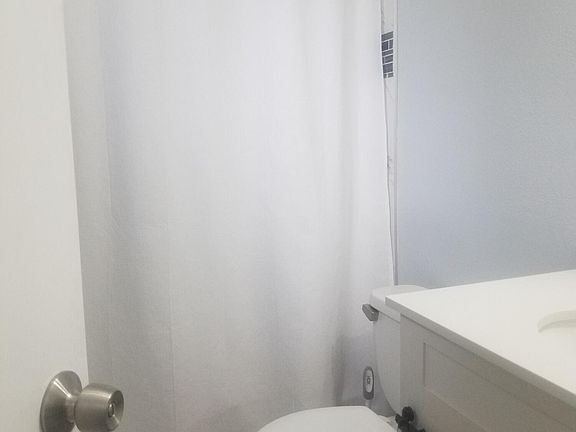 3rd image of 1040 E 7TH Avenue