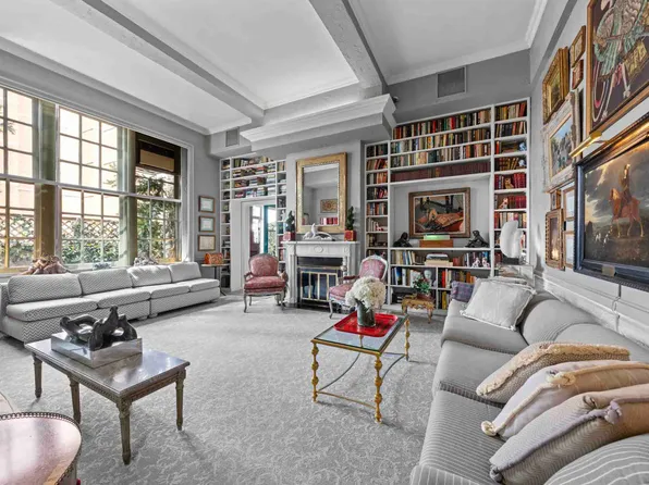 419 East 57th Street image 1 of 29