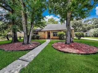 3915 Maple Heights Dr, Humble, TX 77339
