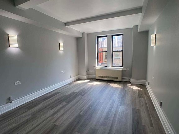 2nd image of 240 W 73rd St APT 618