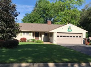 815 N Sheldon St, Charlotte, MI