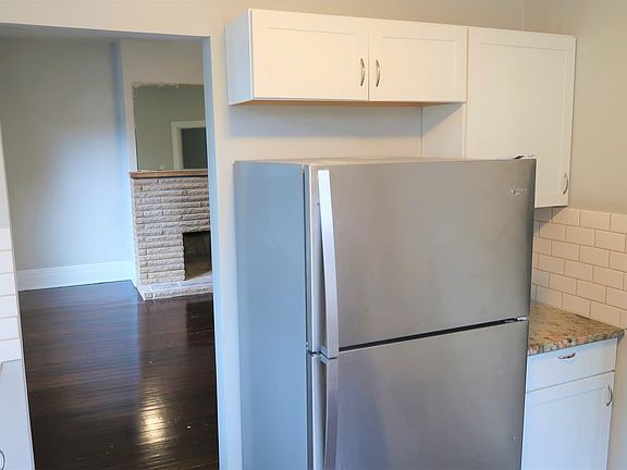 4th image of 4403 Whetsel Ave #2