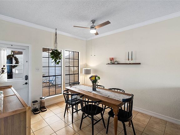 5th image of 3025 Quail Springs Rd APT B11