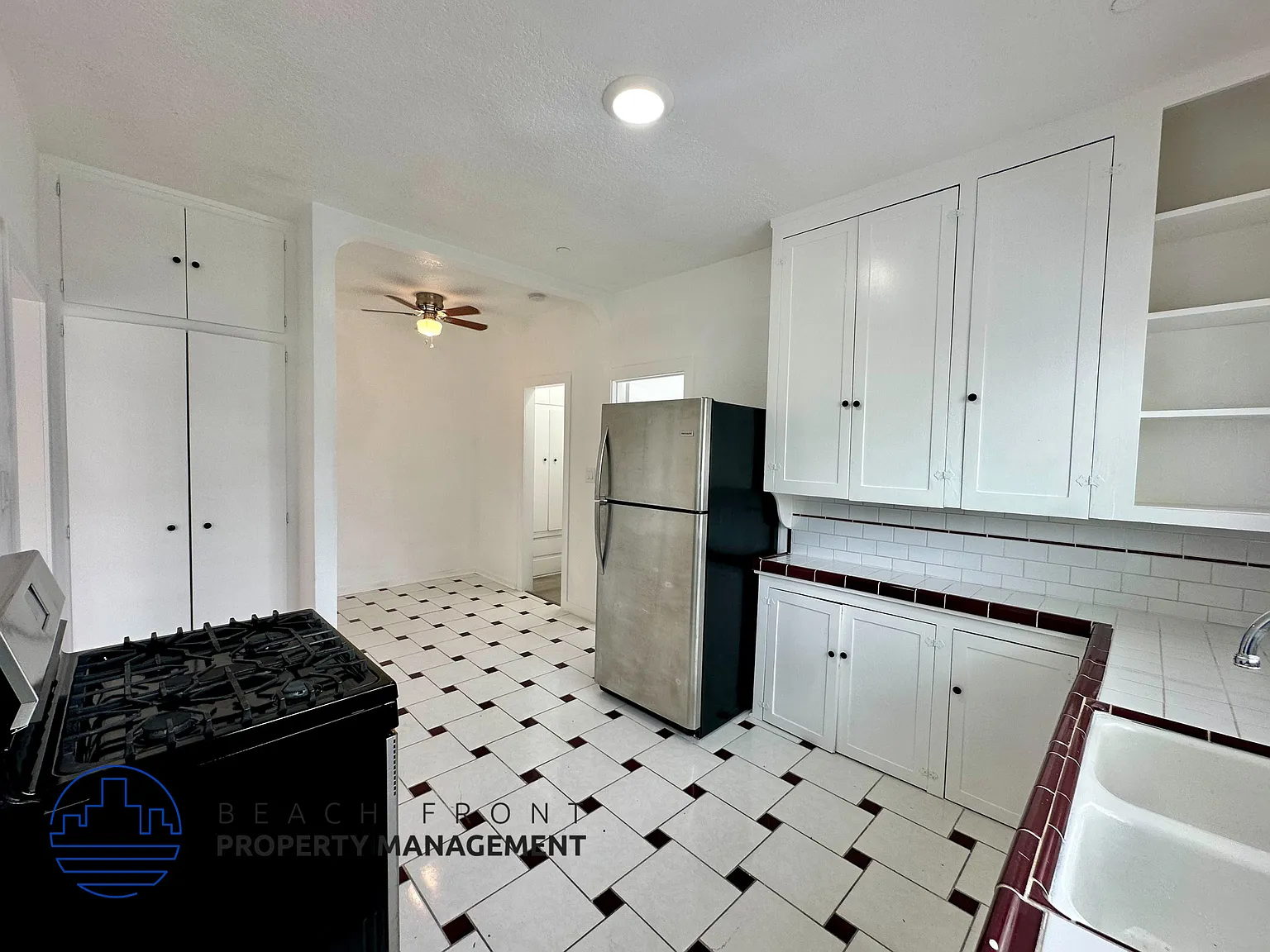 2214 S. Leland St. — Photo 4