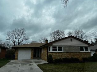 507 S Louis St, Mount Prospect, IL 60056