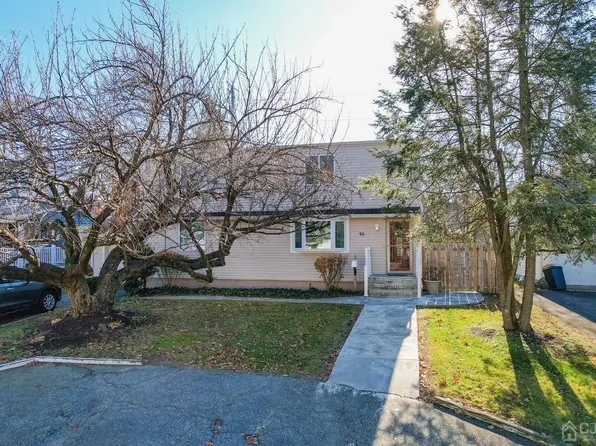 95 Tunison Rd, New Brunswick, NJ 08901