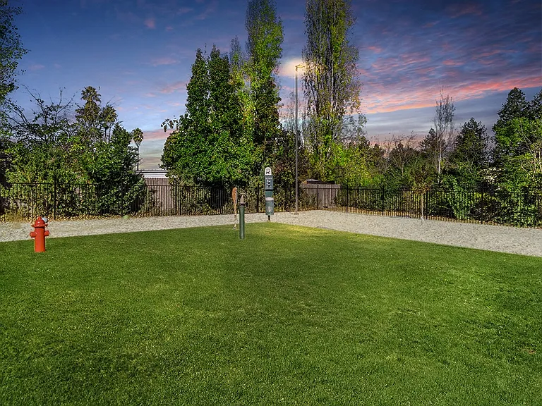 Bell Rohnert Park — Photo 24