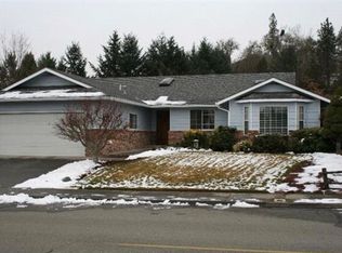 1119 Wylie Ln, Grants Pass, OR