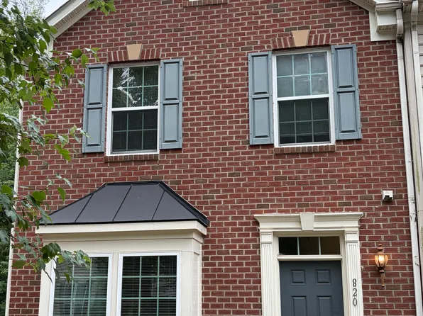 820 Rockcreek Rd, Charlottesville, VA 22903