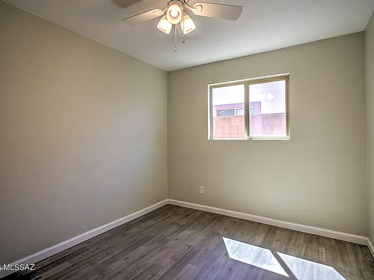 2891 W Saint Tropaz Ave — Photo 15
