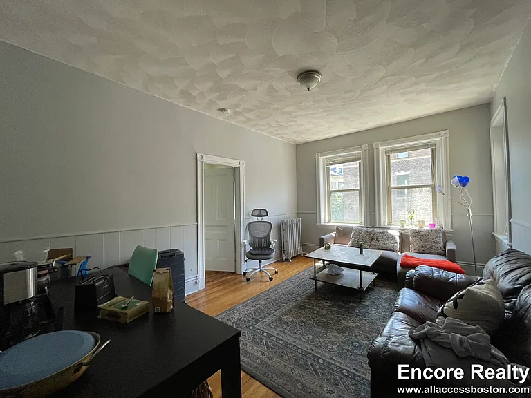 11 Park St #6 — Photo 23