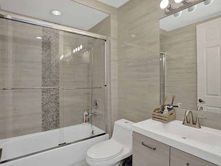 8246 NW 127th Ln #29-C — Photo 22