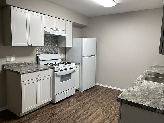 5th image of 1200 E N St APT E