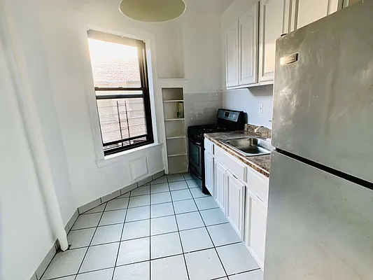 Rented by Realty Nerd | media 47