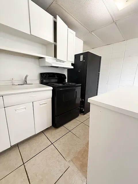 1 bed, 600 sqft, $700 — Photo 2