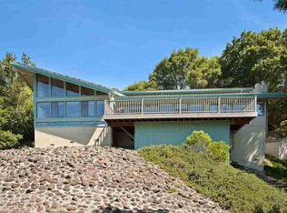 38 E Altarinda Dr, Orinda, CA 94563