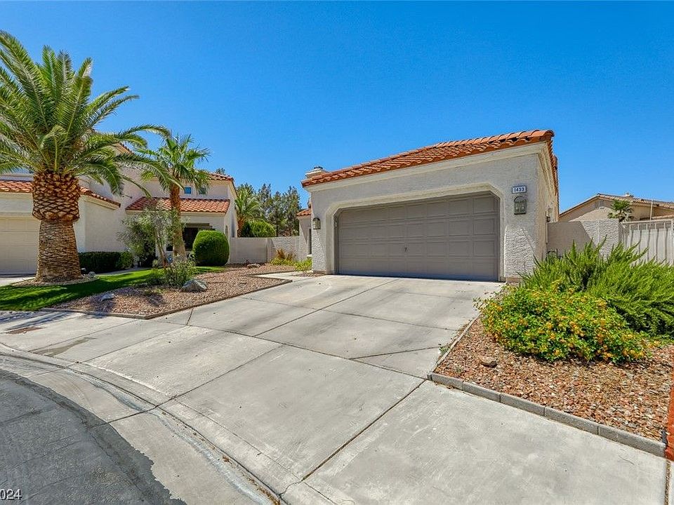 1433 Goldenspur Ln, Las Vegas, NV 89117 | Zillow