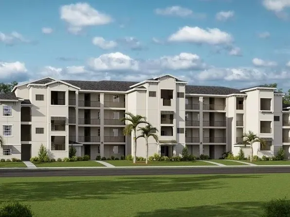 18421 Copperhead CT N #215, LEHIGH ACRES, FL 33936