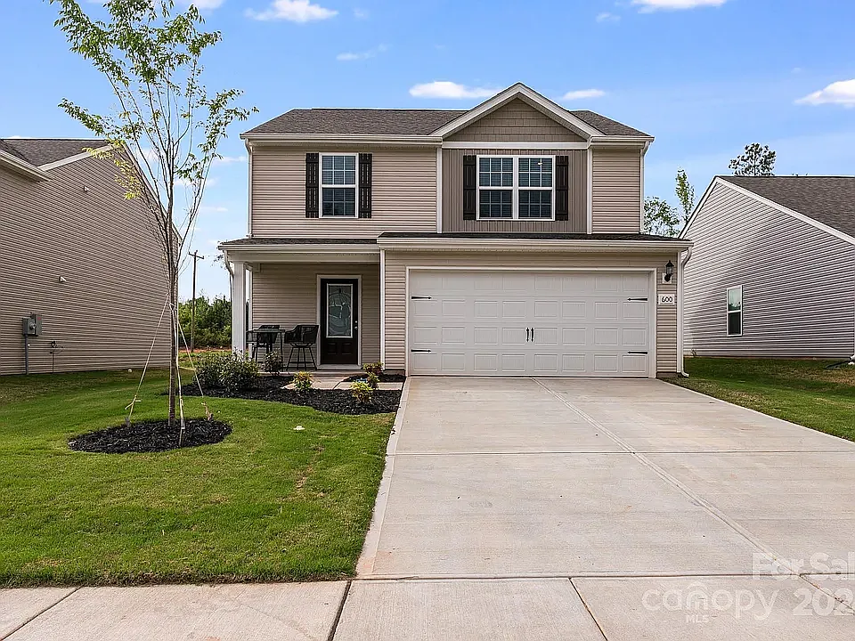 600 Lamorak Pl — Photo 1