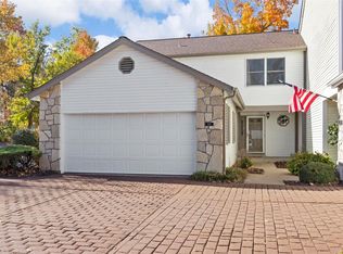 1581 Walpole Dr, Chesterfield, MO 63017