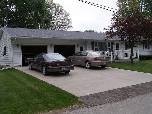 1st image of 803 N 2nd 1/2 St