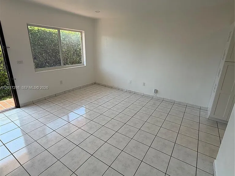 3112 SW 16th St #2 — Photo 9