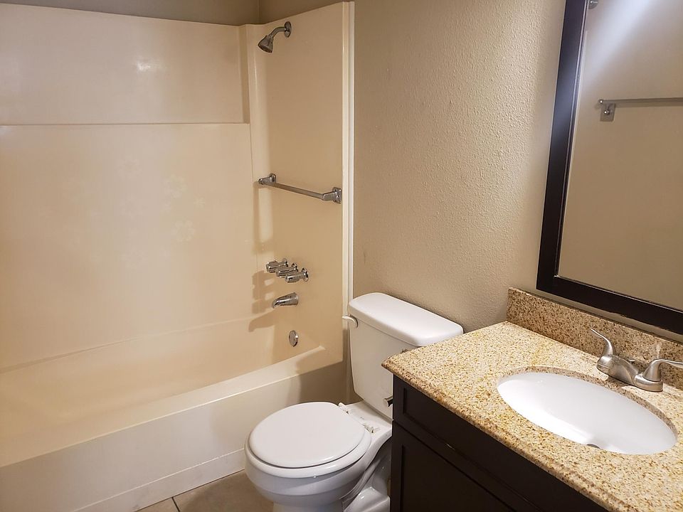 1st image of 3151 Kearsage Dr #105