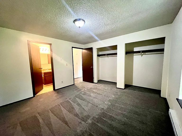 5032 S 58th St #D — Photo 18