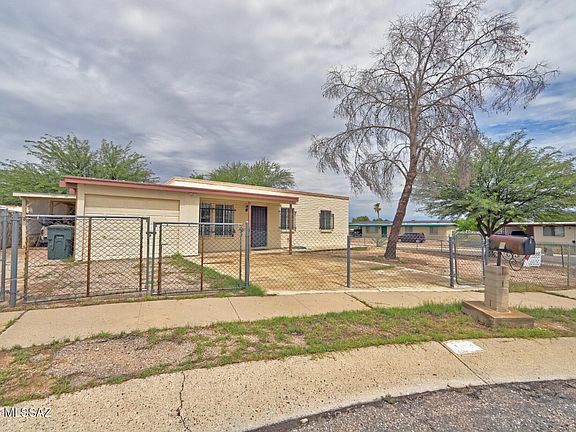 2nd image of 4652 S Calle Madrid