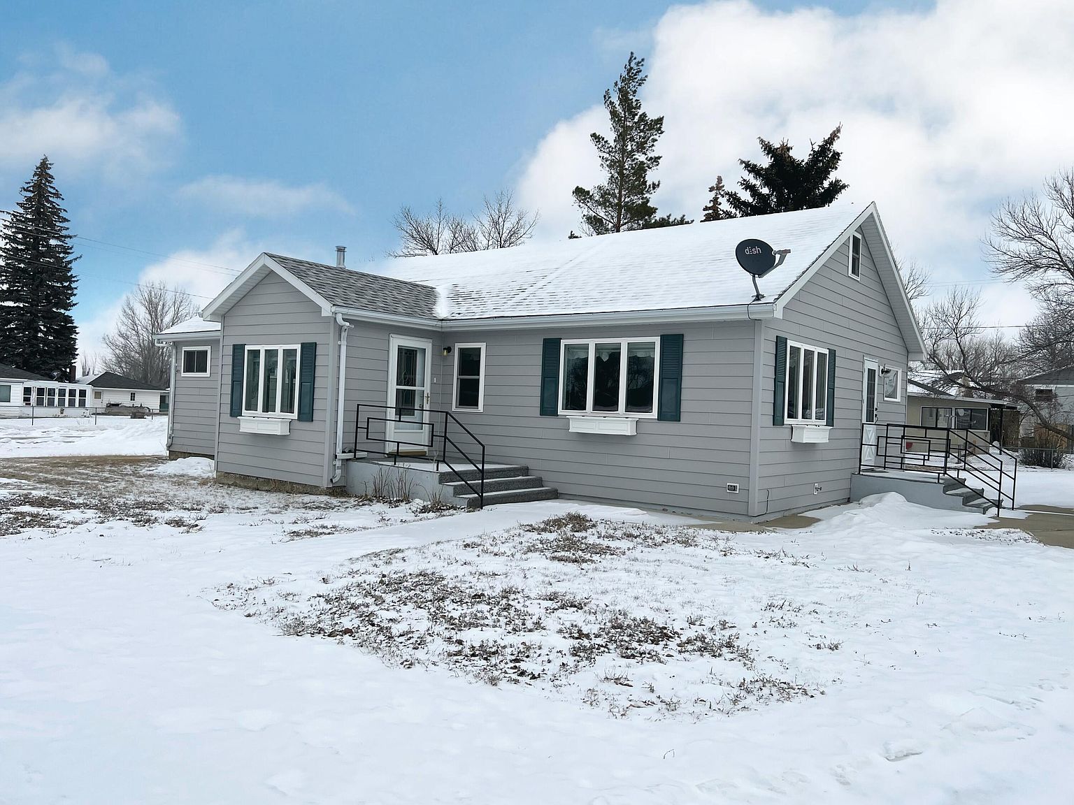 401 6th Ave E, Scobey, MT 59263 Zillow