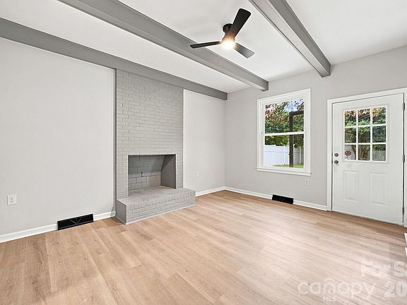 3rd image of 4100 Sudbury Rd