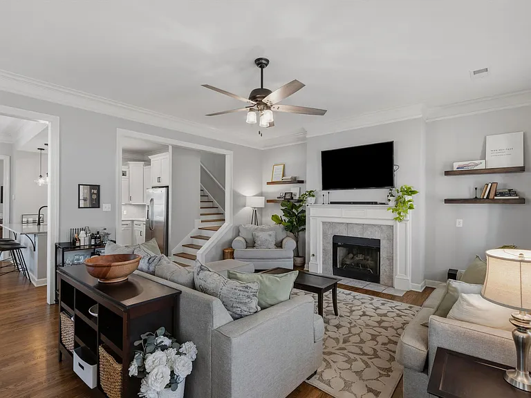 1012 River Currents Dr — Photo 6
