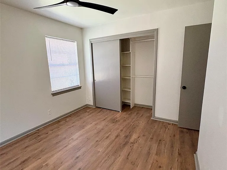 208 Pensacola Ave — Photo 10