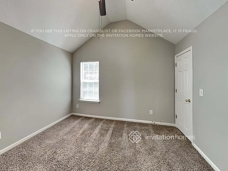 2625 Fairstone Ave — Photo 12