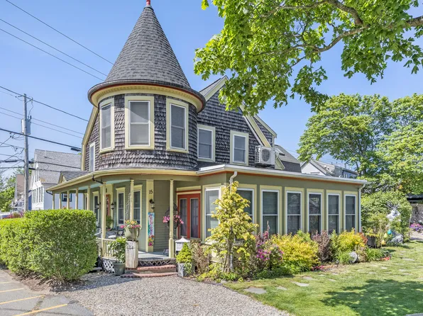 15 Center Street, Provincetown, MA 02657