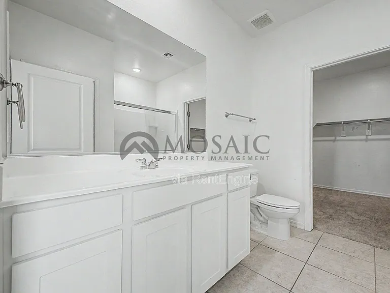 9553 W Agora Ln — Photo 15