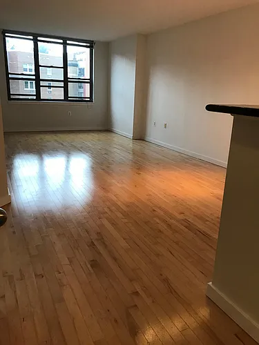 3883 Connecticut Ave NW #502 Photo 1