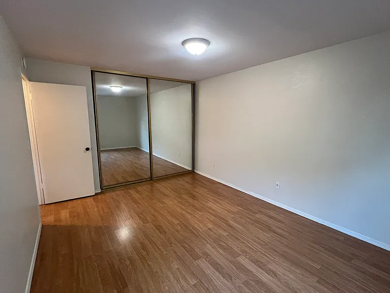 1572 Sunnyvale Ave #25 — Photo 9