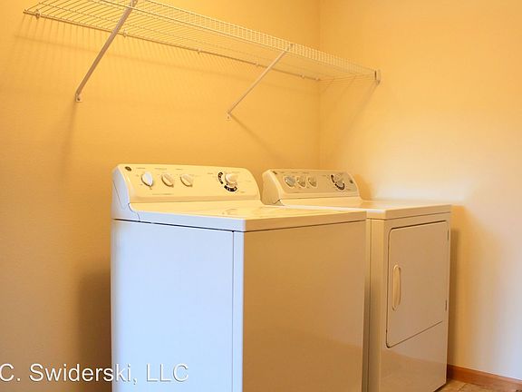 5th image of 3500 Willow Dr #91