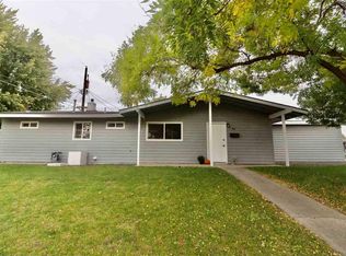 366 Cottonwood Dr, Richland, WA 99352