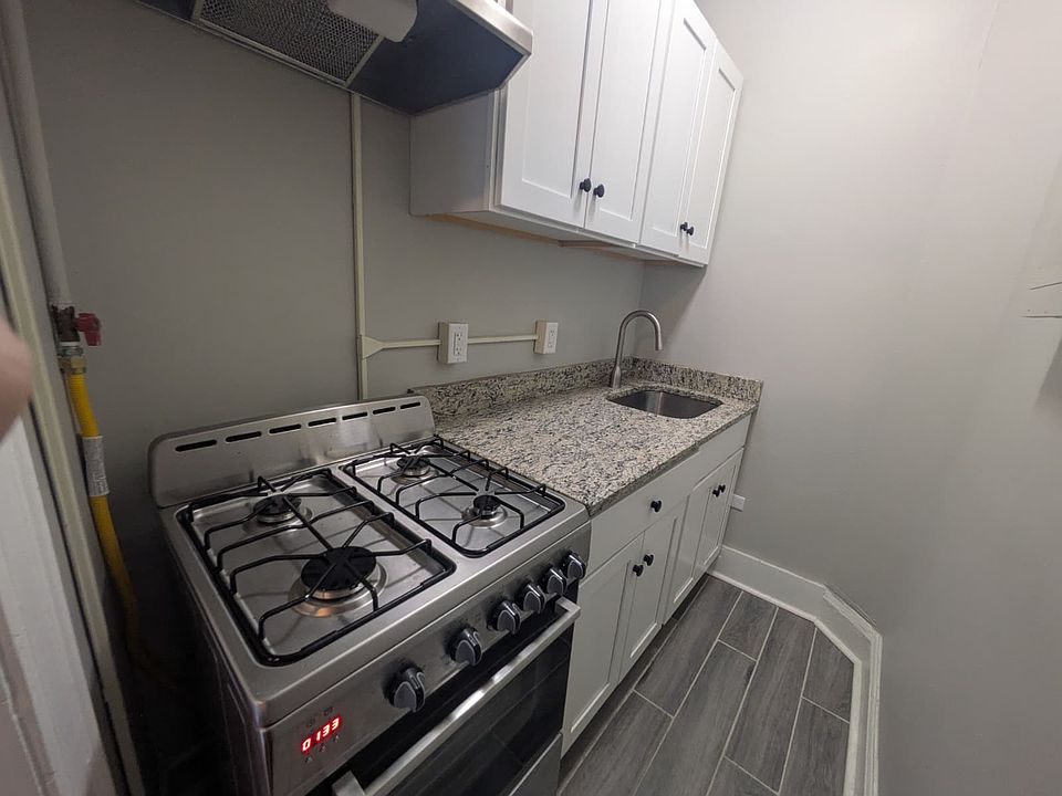 1st image of 1175 Chapel St #3O2