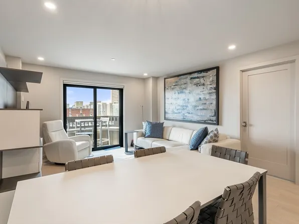 16 Harcourt St APT 8C, Boston, MA 02116