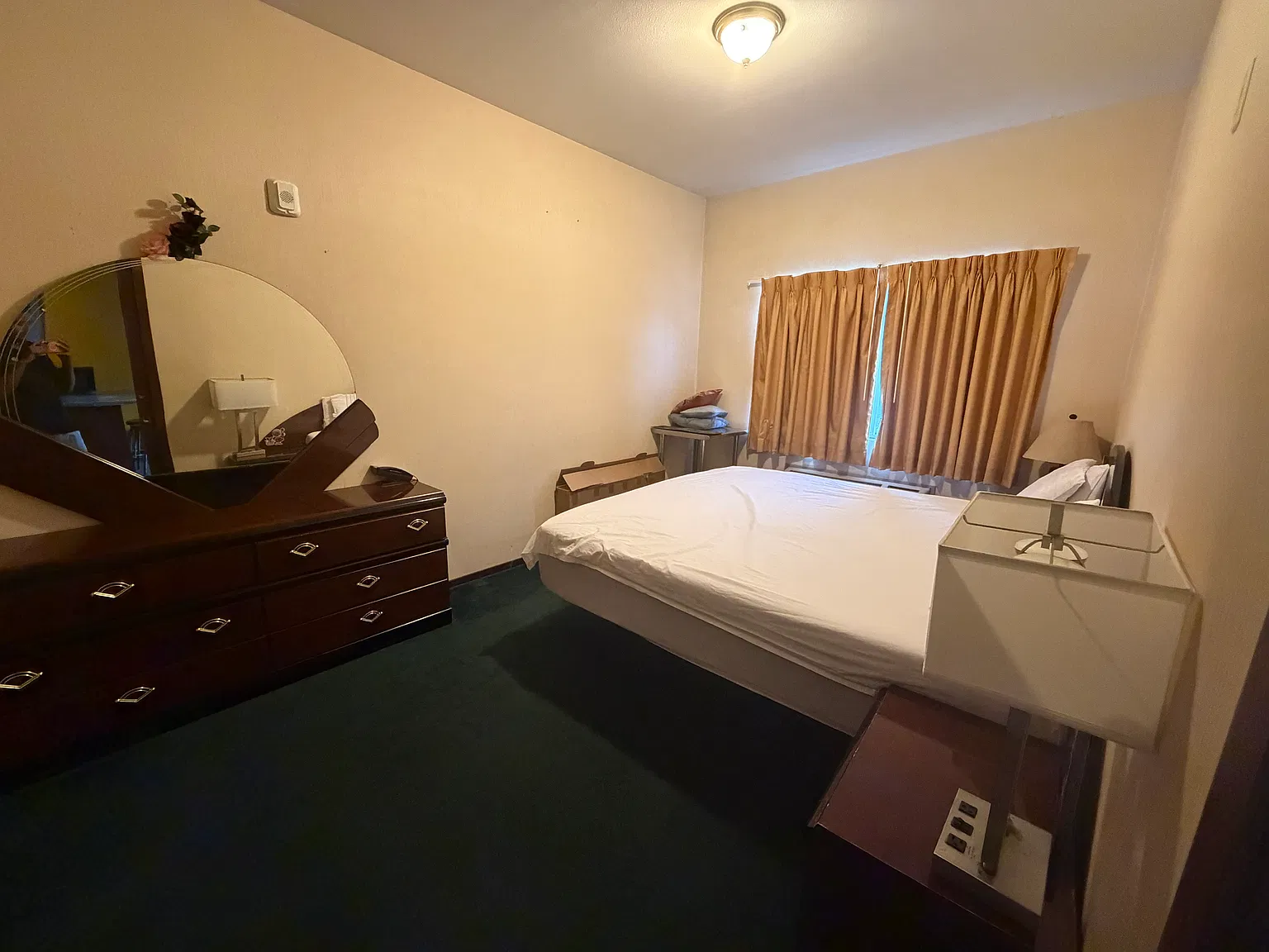 1 bed, 1.5 bath, $1,800 — Photo 2