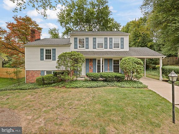 4th image of 8112 Briar Creek Dr