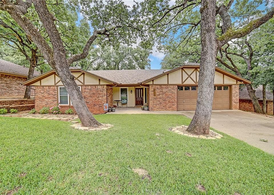 1st image of 4410 Rain Forest Dr